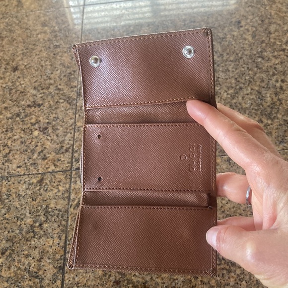 Authentic Gucci small wallet - Picture 3 of 10